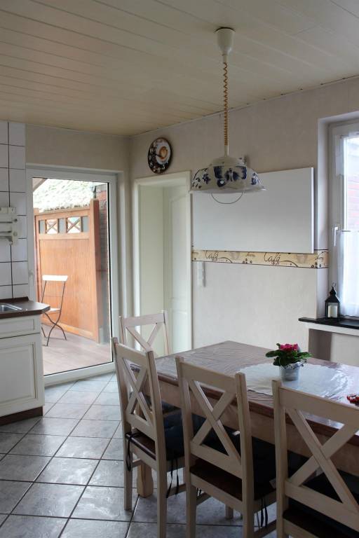 Apartment with garden & patio — photo 2