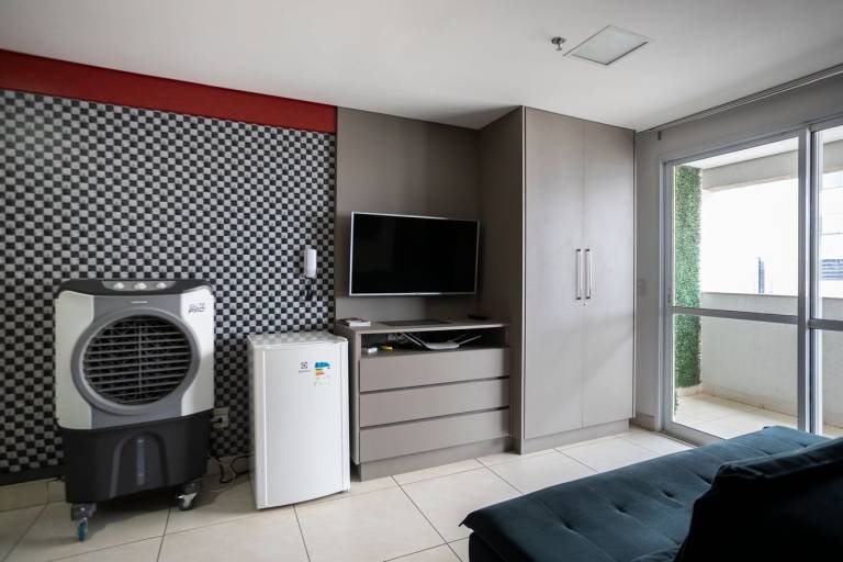 Studio c Varanda, Garagem e Jacuzzi - Jardim Goiás — photo 2