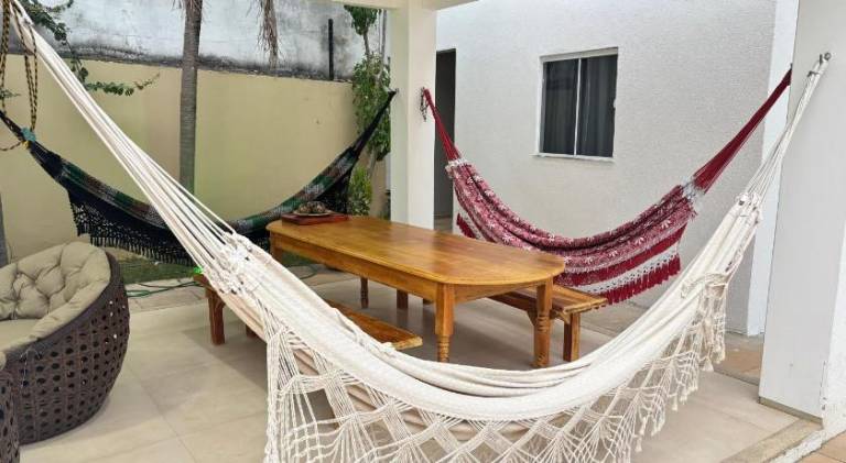 Casa Charmosa com Piscina - Quartos Privativos — photo 4