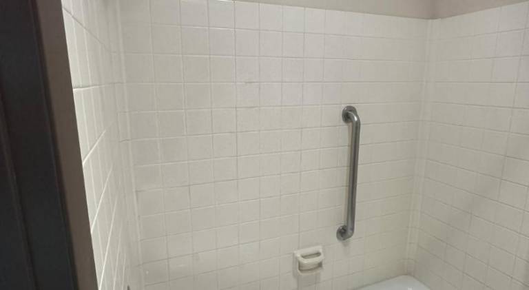 Sunflower Inn and Suites — photo 5