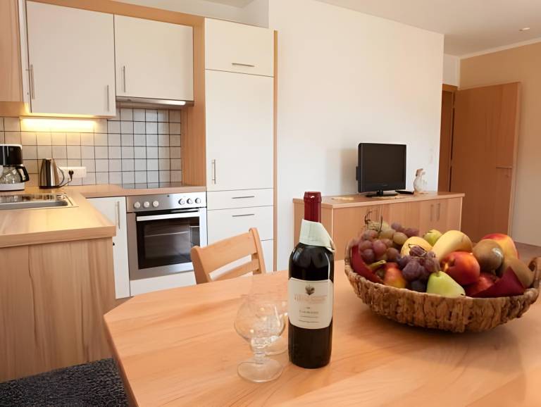 Holiday apartment with yard & BBQ — photo 4
