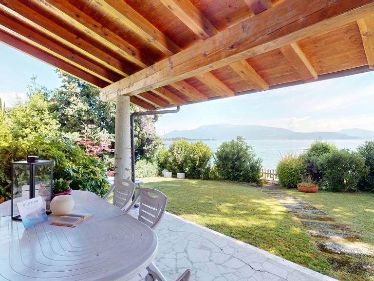 Ferienhaus mit Hund inVillaggio Sanghen, Gardasee  f&uuml;r max. 6 Personen