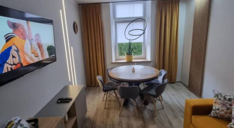 Holiday apartment with 1 room for 6 persons in Jelenia Gora