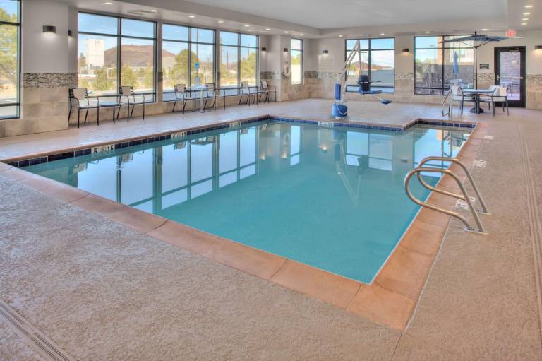 Hampton Inn & Suites Flagstaff East — photo 3