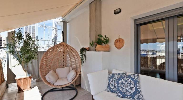 Rental apartment with terrace — photo 3