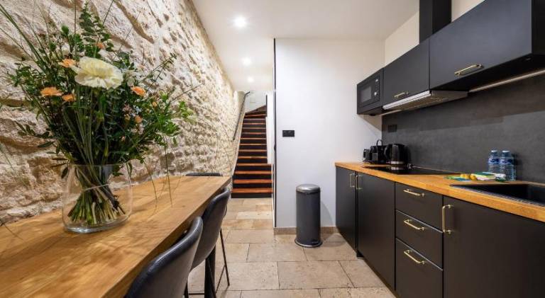AC & Duplex Close to Eiffel Tower - 20 min Away — photo 3