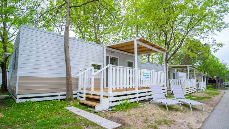 Mobile home with barbeque, pool & terrace — photo 4
