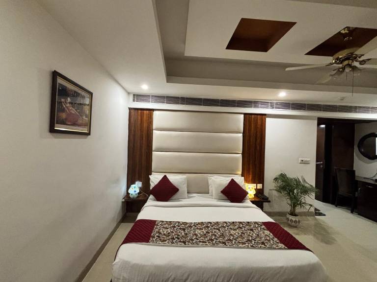 Hotel Impress By RMR Hotels — photo 4