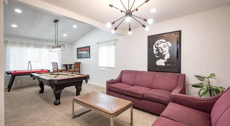 Fully equipped ample house with garden, pool & grill | Pets are welcome — photo 2