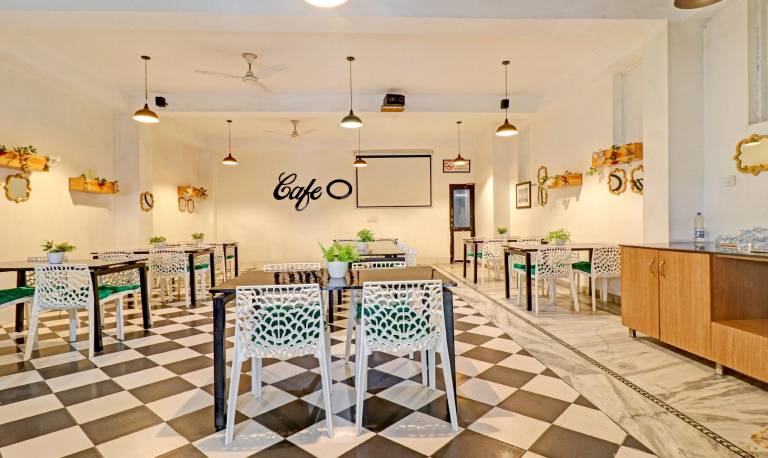 Hotel TEG Royal — photo 3