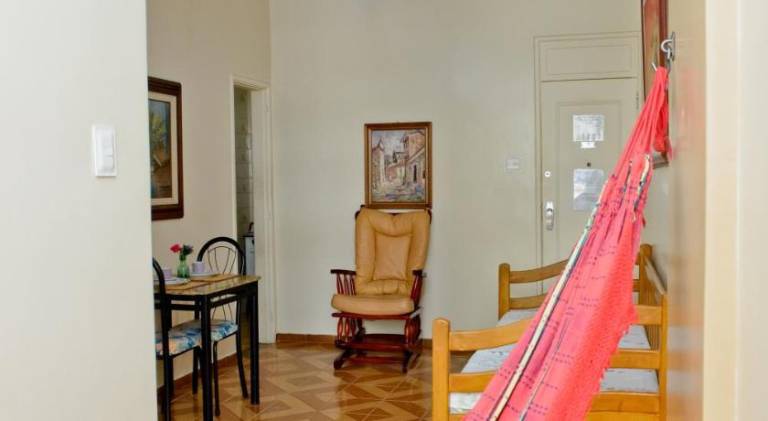 Apartment with 1 room for 5 persons in Leme