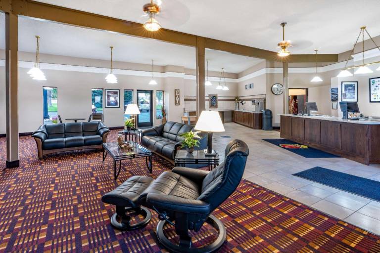 Super 8 By Wyndham Casper West By The River — photo 2