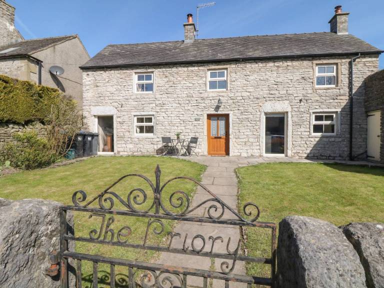 Cottage  Hartington