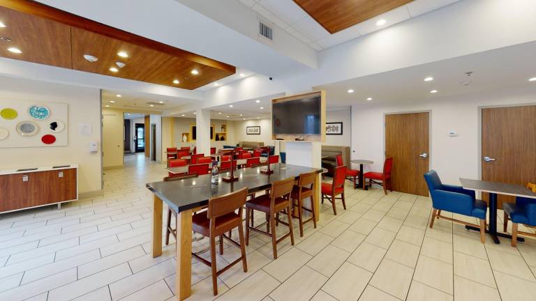 Holiday Inn Express South Burlington By IHG — photo 3