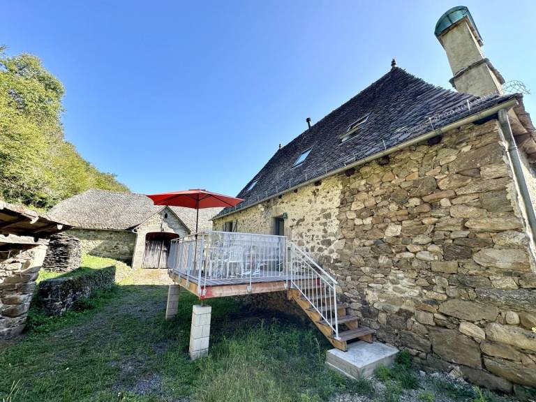 Gîte Camps-Saint-Mathurin-Léobazel