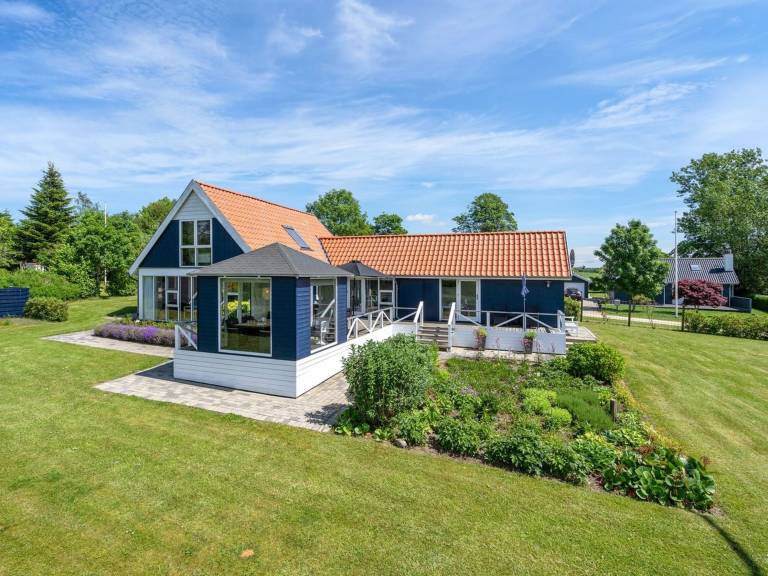 Feriehus  Hjarbæk