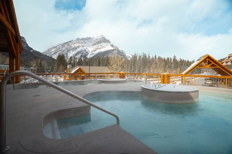 Superior Room King (Mountain View) in Banff, AB