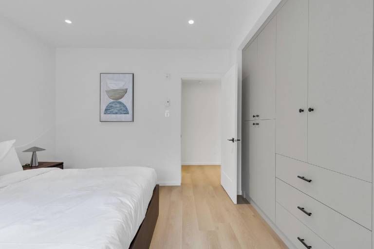 Holiday apartment | Close to Saint Joseph's Oratory | Dogs allowed — photo 4