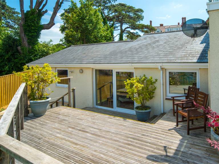 Cottage  East Cowes