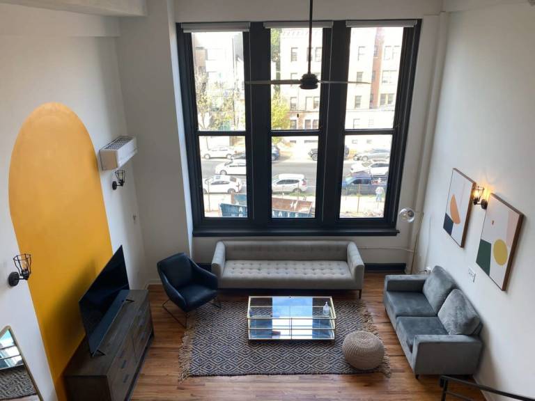 Sosuite Studio Loft w W D Gym Lounge