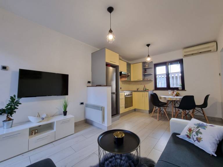 Rental apartment with terrace & BBQ — photo 4