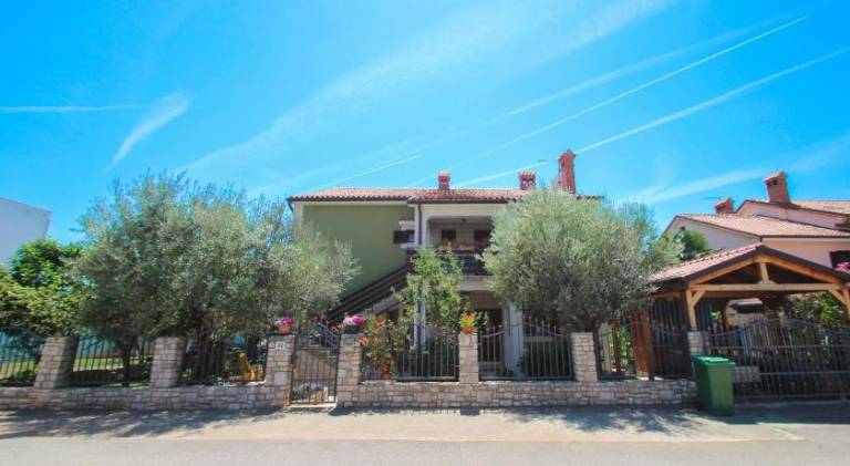 Holiday apartment with patio, grill & garden | Suitable for remote work — photo 4