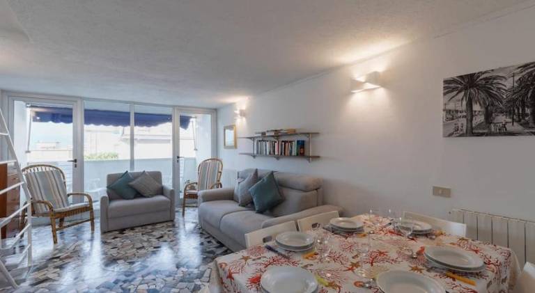 Holiday apartment with 2 rooms for 11 persons — photo 4