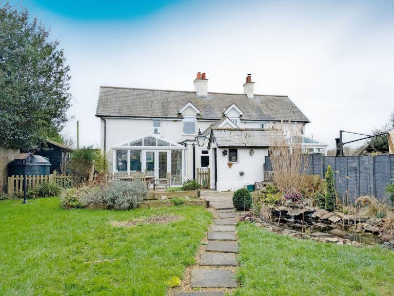 Cottage  Arundel