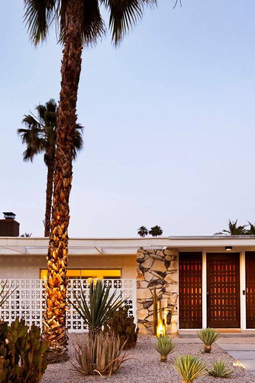 Ultra-Luxe Private Mid-Century Estate - Pool, Spa, Sauna, Firepit, Views & More 3BD, 3BTH — photo 5
