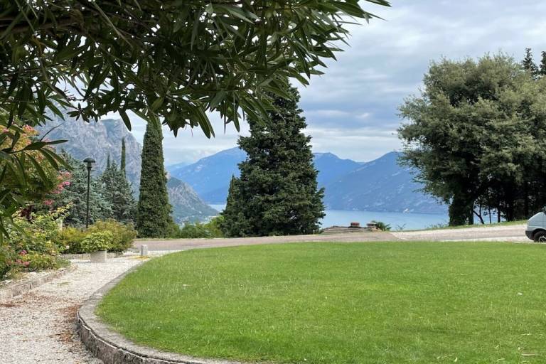 Ferienhaus mit Hund in Bassanega, Limone Sul Garda fuer max. 4 Personen