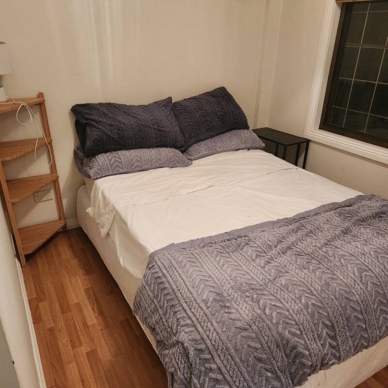 Private room  Matraville