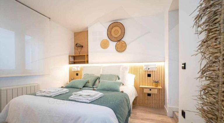 Charming holiday apartment with patio | Next to the beach | Pets are welcome in Gijon
