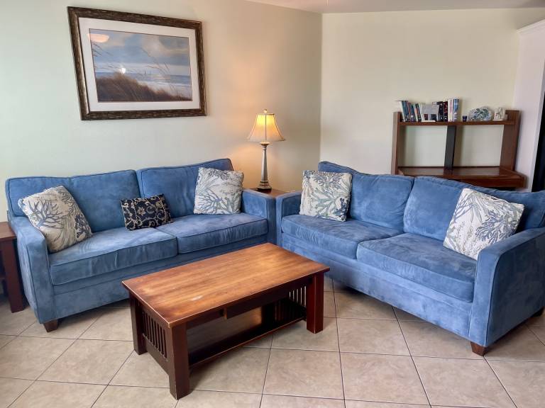 Condo with 1 room for 6 persons — photo 3