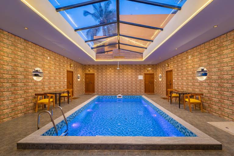 Teak Leaf Gateway Swimming Pool Indoor Games
