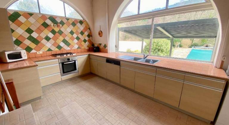 Gite et chambre d'hotes LE MERCOIRE, piscine chauffee et jacuzzi — photo 3
