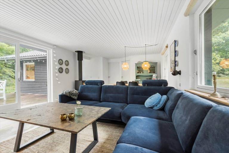 Wonderful vacation home with grill & patio | Pets are welcome — photo 3
