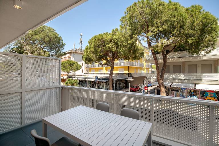 Charming rental apartment with terrace | City view | Next to the beach | Dogs allowed — photo 2