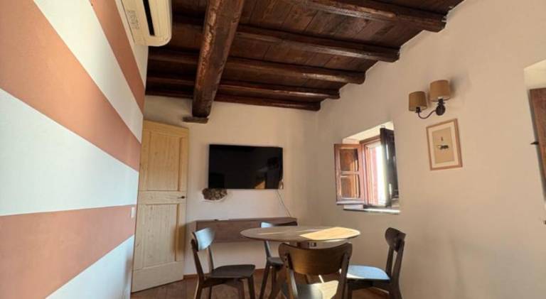 House with 1 room for 4 persons — photo 4