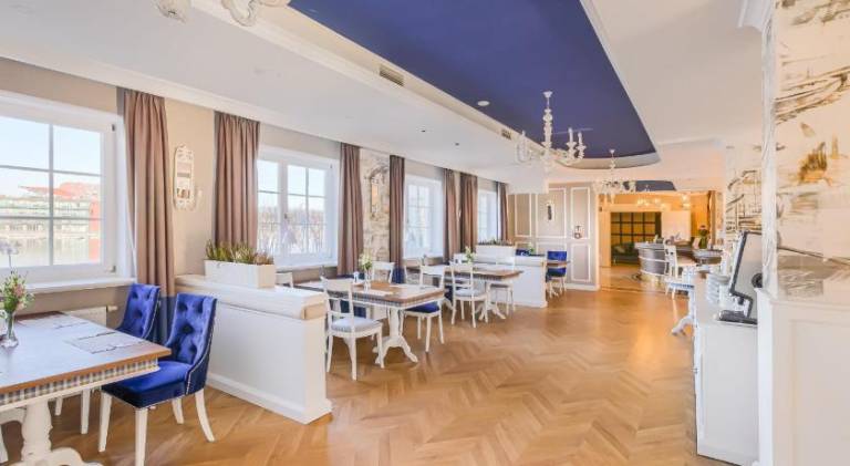 Amax Boutique Hotel — photo 2
