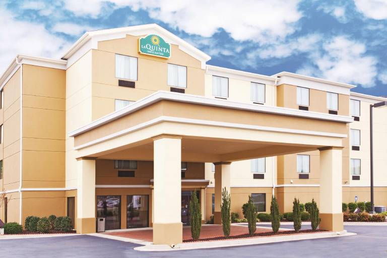 La Quinta Inn & Suites by Wyndham Warner Robins - Robins AFB in Warner Robins, GA