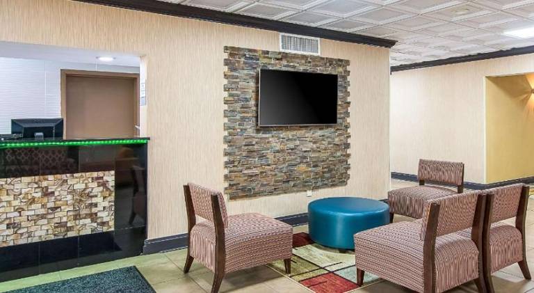 Clarion Inn Columbia Airport — photo 5