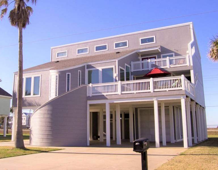 House  Jamaica Beach