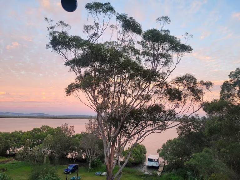 House  MacLeay Island
