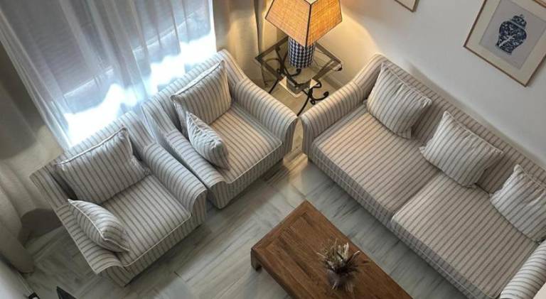 Fully equipped beautiful rental apartment with patio, sauna & heated pool | Dogs allowed in Benahavis