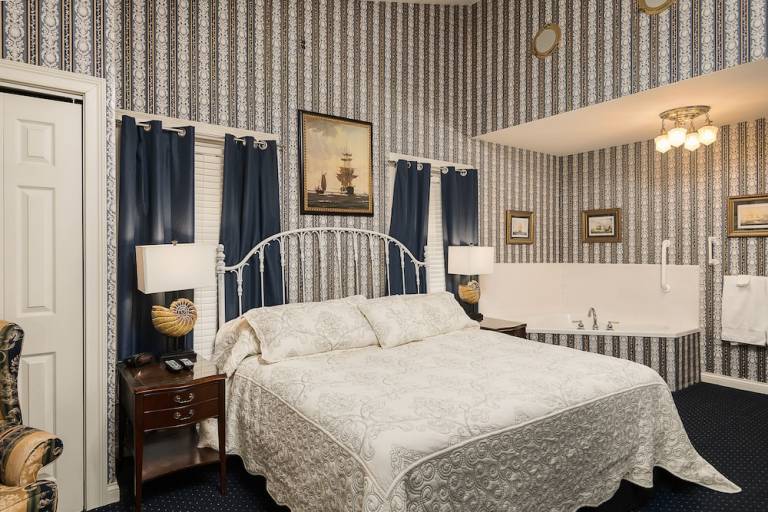 Bed and breakfast  Versailles