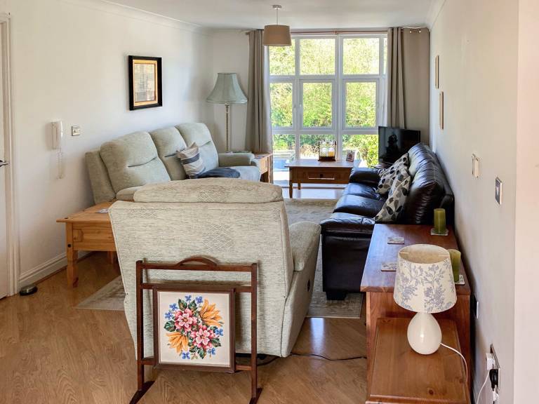 Cottage | River view — photo 2