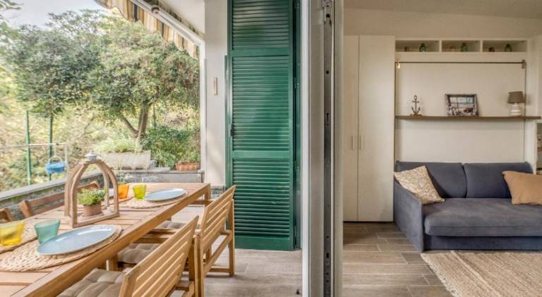 Apartment with pool — photo 3