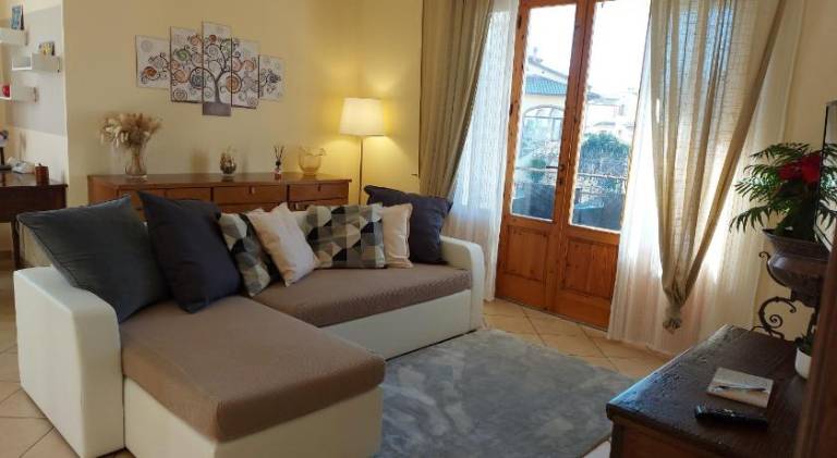 Apartment with 2 rooms for 6 persons — photo 2