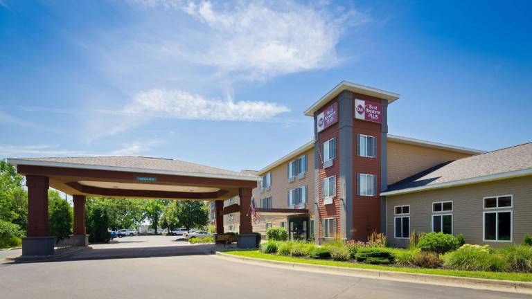 Best Western Plus Coldwater Hotel in Coldwater, MI