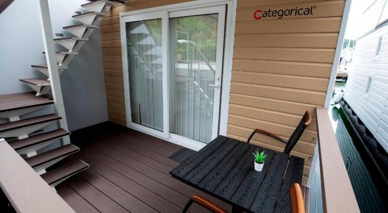 Rental apartment with hot tub — photo 5